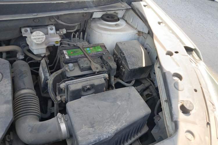 Used FORTHING Joyear X5 2017 Jingxiang Series 1.5T CVT Luxury Model Engine Bay Left