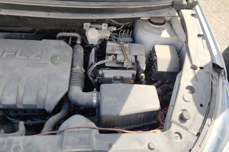 Used FORTHING Joyear X5 2017 Jingxiang Series 1.5T CVT Luxury Model Engine Bay Left