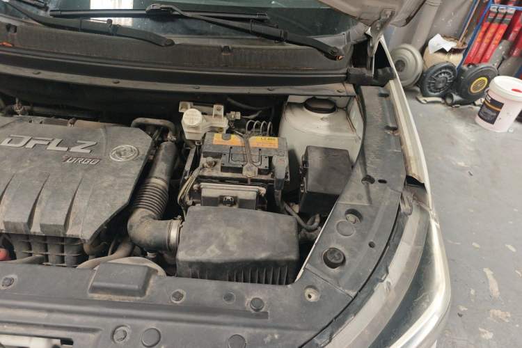 Used FORTHING Joyear X5 2017 Jingxiang Series 1.5T CVT Luxury Model Engine Bay Left