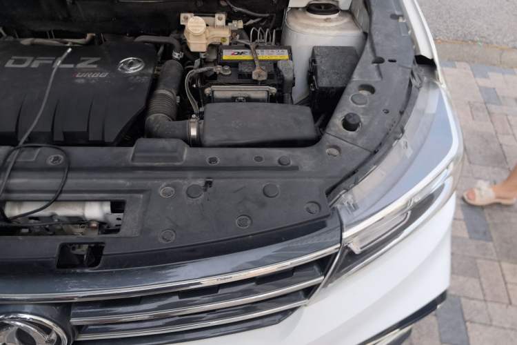 Used FORTHING Joyear X5 2017 Jingxiang Series 1.5T CVT Luxury Model Engine Bay Left