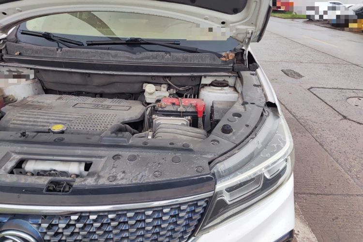 Used FORTHING Joyear X5 2017 1.6L CVT Luxury Model Engine Bay Left