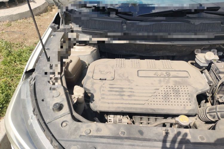 Used FORTHING Joyear X5 2017 1.6L CVT Luxury Model Engine Bay Right