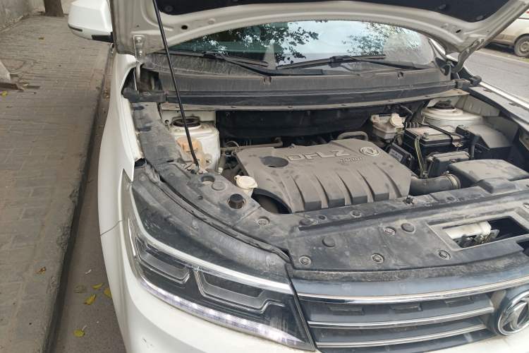 Used FORTHING Joyear X5 2017 Jingxiang Series 1.5T CVT Luxury Model Engine Bay Right