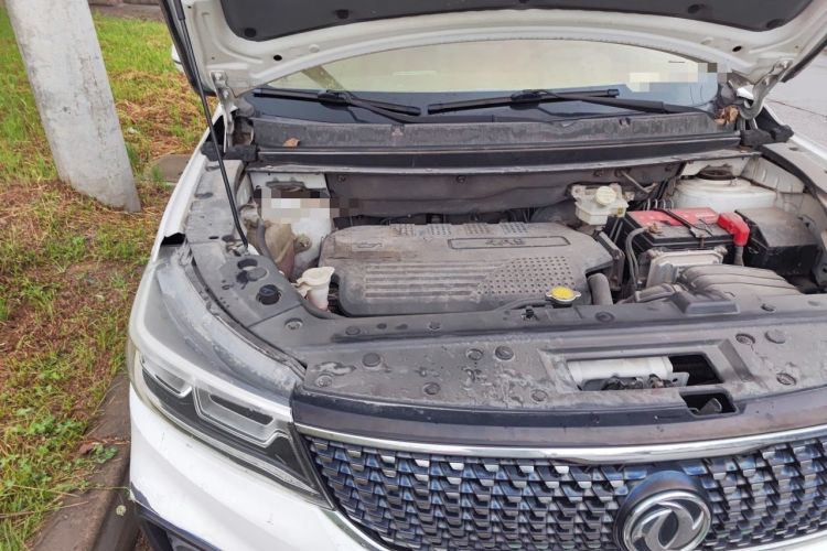 Used FORTHING Joyear X5 2017 1.6L CVT Luxury Model Engine Bay Right