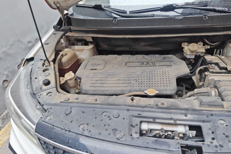 Used FORTHING Joyear X5 2017 1.6L Manual Luxury Model Engine Bay Right