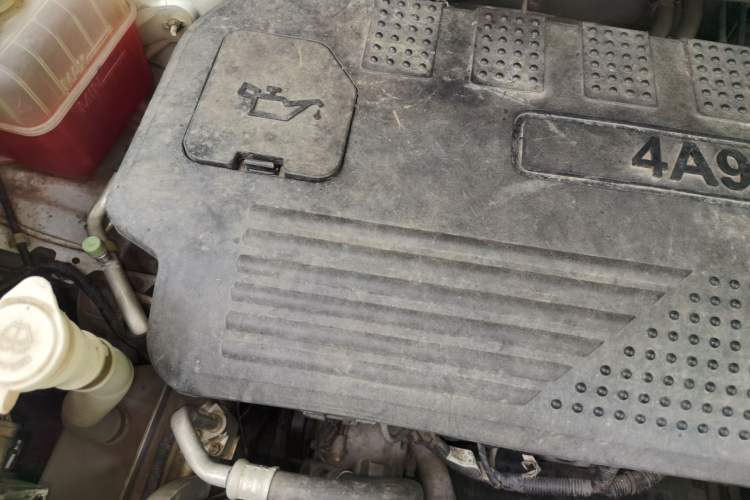 Used FORTHING Joyear X5 2017 1.6L CVT Luxury Model Engine Bay Right