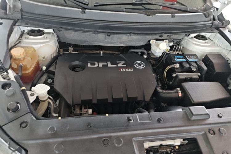 Used FORTHING Joyear X5 2017 Jingxiang Series 1.5T Manual Luxury Model Engine Bay