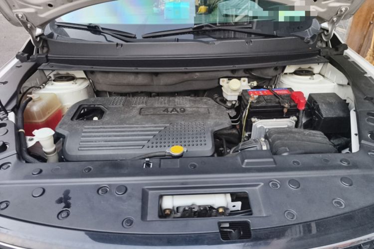 Used FORTHING Joyear X5 2017 1.6L Manual Luxury Model Engine Bay