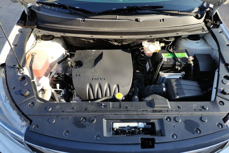 Used FORTHING Joyear X5 2017 Enjoy Series 1.6L CVT Luxury Model Engine Bay