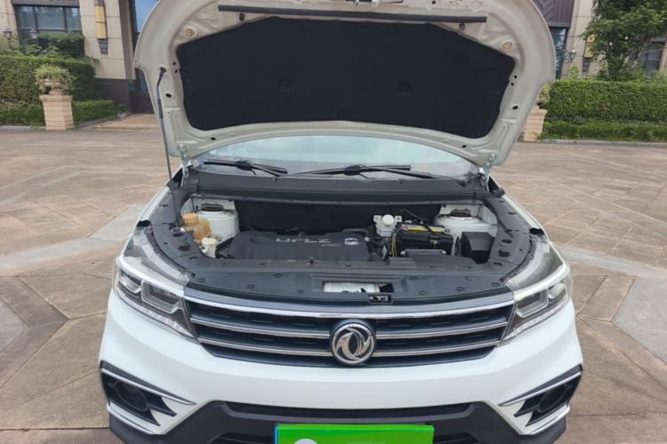 Used FORTHING Joyear X5 2017 Jingxiang Series 1.5T CVT Luxury Model Engine Bay