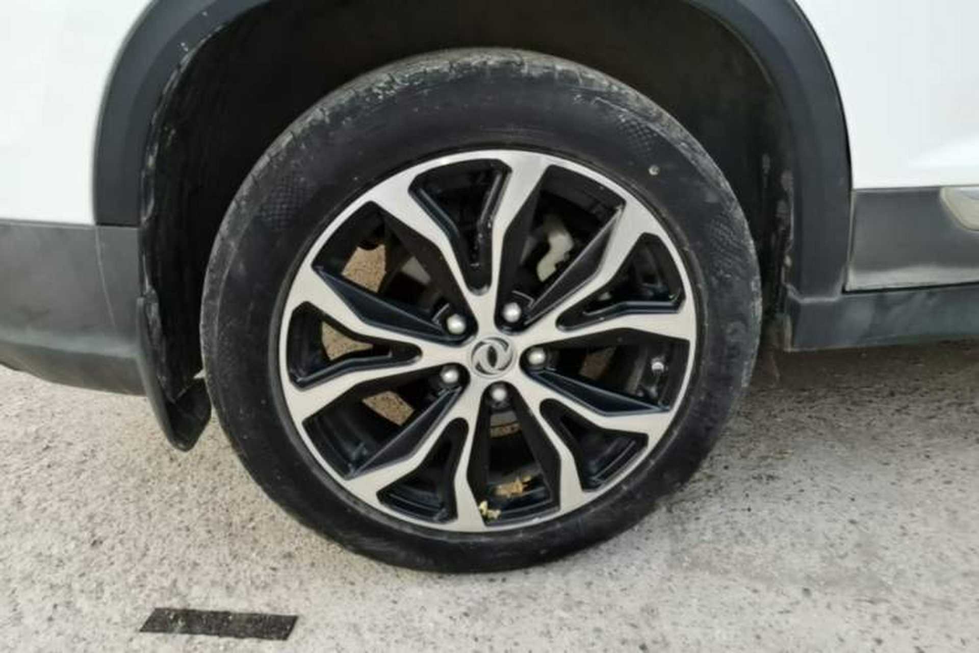 Used FORTHING Joyear X5 2017 Jingxiang Series 1.5T CVT Smart Connectivity Model Exterior 2