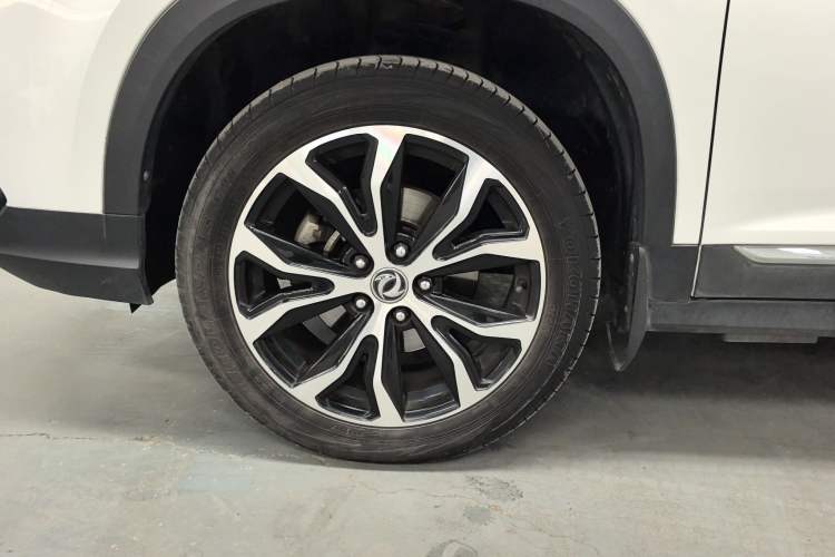 Used FORTHING Joyear X5 2017 Jingxiang Series 1.5T CVT Luxury Model Exterior 6