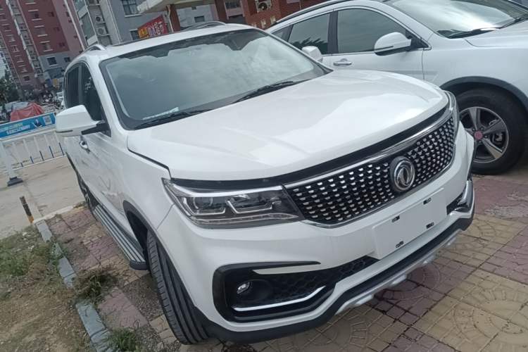 Used FORTHING Joyear X5 2017 1.6L CVT Luxury Model Front Right 45 Deg