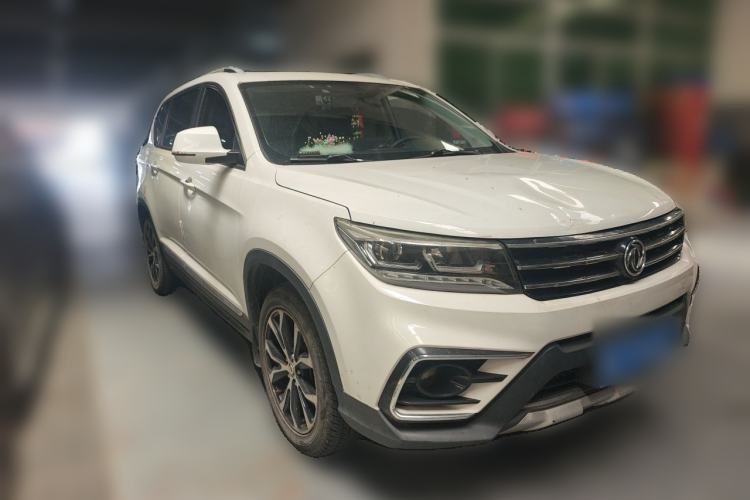 Used FORTHING Joyear X5 2017 Jingxiang Series 1.5T CVT Luxury Model Front Right 45 Deg