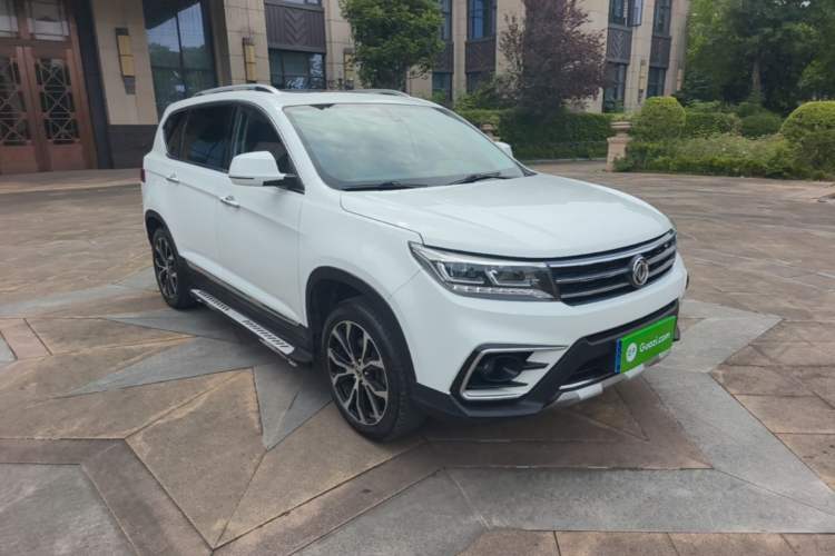 Used FORTHING Joyear X5 2017 Jingxiang Series 1.5T CVT Luxury Model Front Right 45 Deg