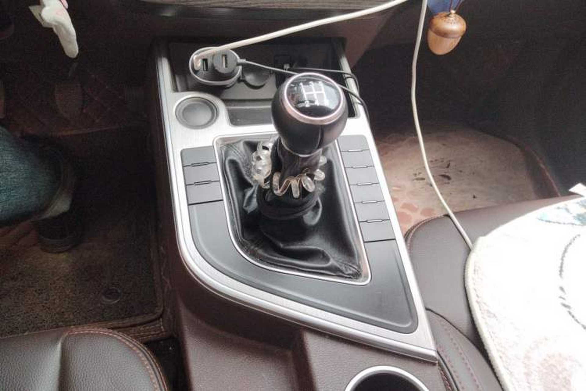 Used FORTHING Joyear X5 2017 1.6L Manual Luxury Model Gear Lever