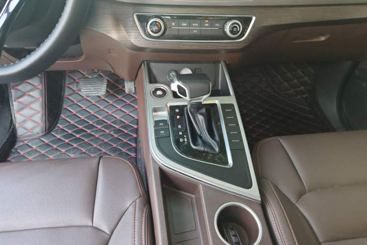 Used FORTHING Joyear X5 2017 Jingxiang Series 1.5T CVT Luxury Model Gear Lever