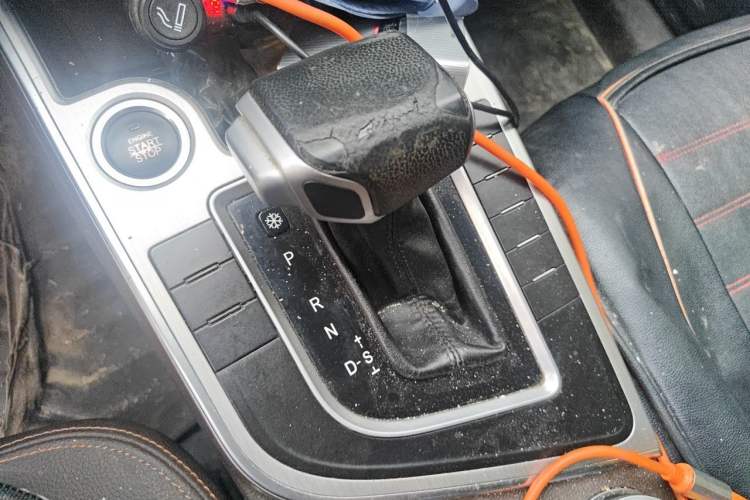 Used FORTHING Joyear X5 2017 1.6L CVT Luxury Model Gear Lever