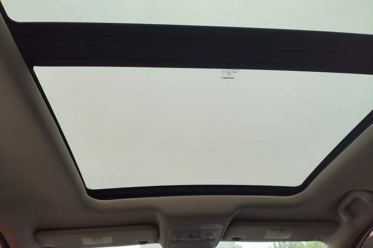 Used FORTHING Joyear X5 2017 Jingxiang Series 1.5T Manual Luxury Model Headliner