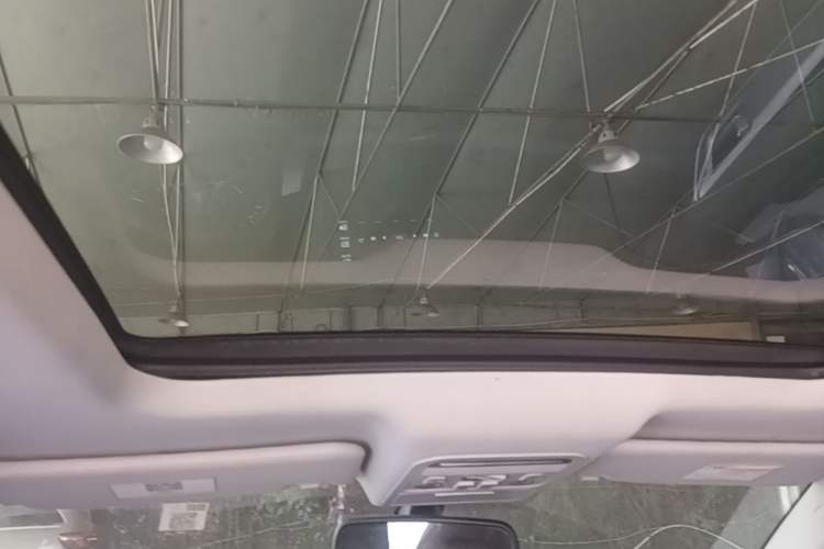 Used FORTHING Joyear X5 2017 Jingxiang Series 1.5T CVT Smart Connectivity Model Headliner