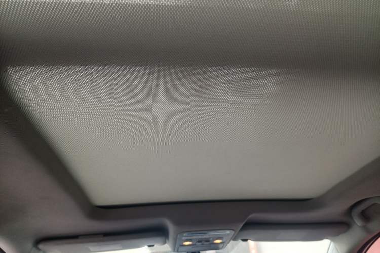 Used FORTHING Joyear X5 2017 Jingxiang Series 1.5T CVT Luxury Model Headliner