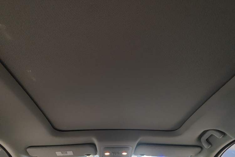 Used FORTHING Joyear X5 2017 Jingxiang Series 1.5T CVT Luxury Model Headliner