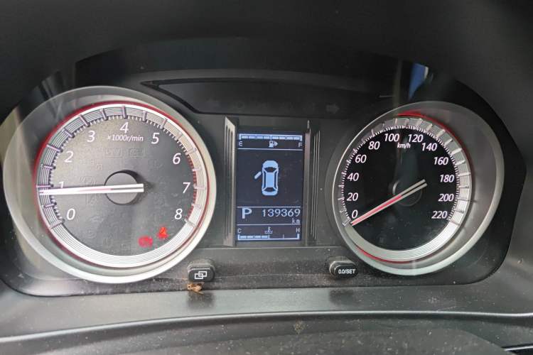 Used FORTHING Joyear X5 2017 Enjoy Series 1.6L CVT Luxury Model Instrument Cluster