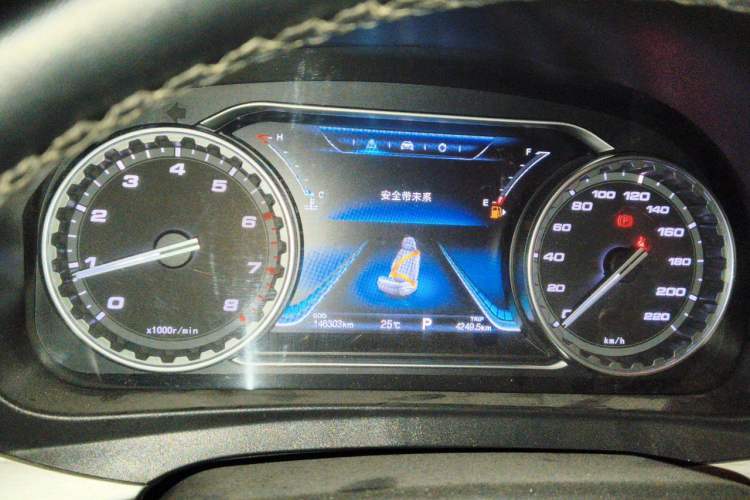 Used FORTHING Joyear X5 2017 Jingxiang Series 1.5T CVT Luxury Model Instrument Cluster