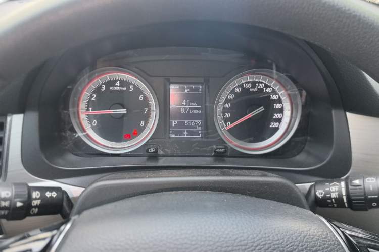 Used FORTHING Joyear X5 2017 Jingxiang Series 1.5T CVT Luxury Model Instrument Cluster