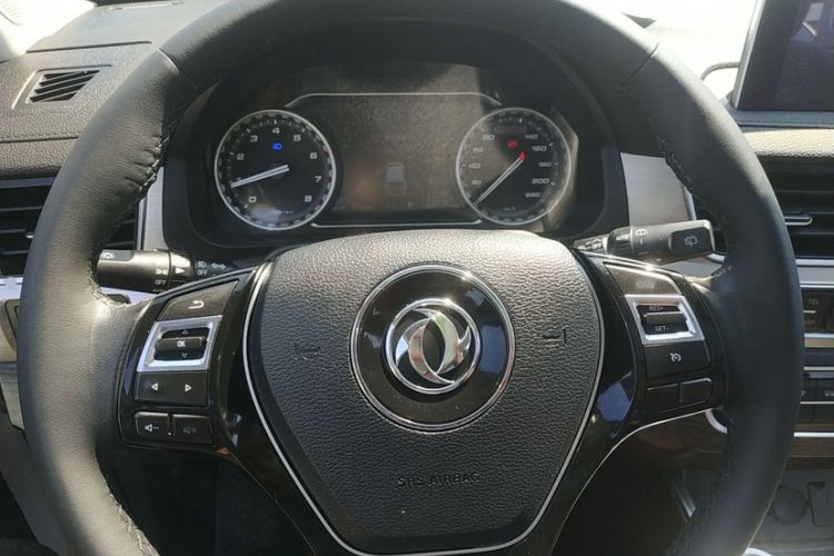 Used FORTHING Joyear X5 2017 Jingxiang Series 1.5T CVT Luxury Model Interior 1