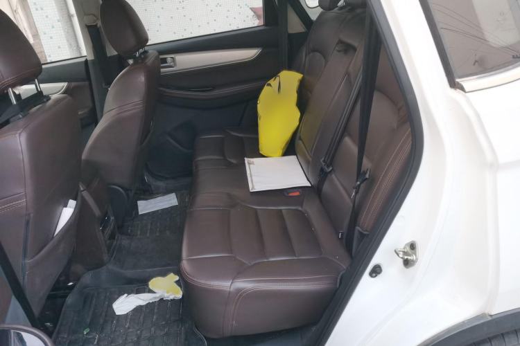 Used FORTHING Joyear X5 2017 Jingxiang Series 1.5T CVT Luxury Model Interior 4