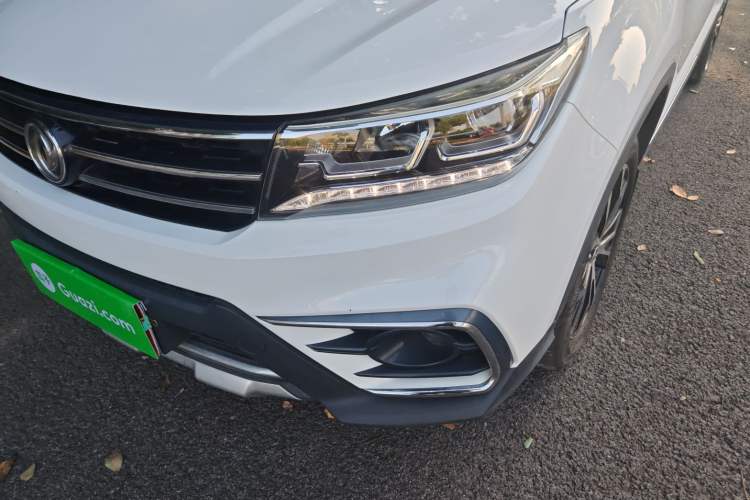 Used FORTHING Joyear X5 2017 Jingxiang Series 1.5T CVT Luxury Model Left Front Headlight