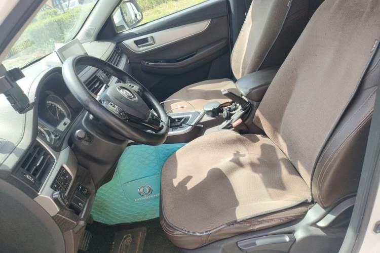 Used FORTHING Joyear X5 2017 1.6L CVT Luxury Model Left Front Seat