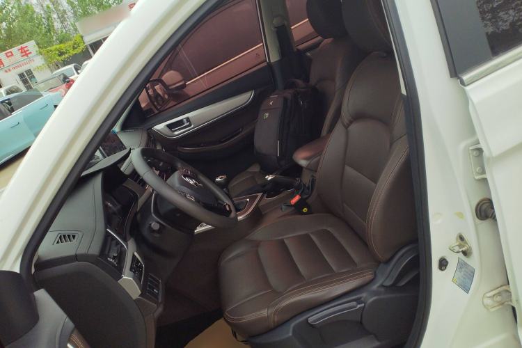 Used FORTHING Joyear X5 2017 Jingxiang Series 1.5T Manual Luxury Model Left Front Seat