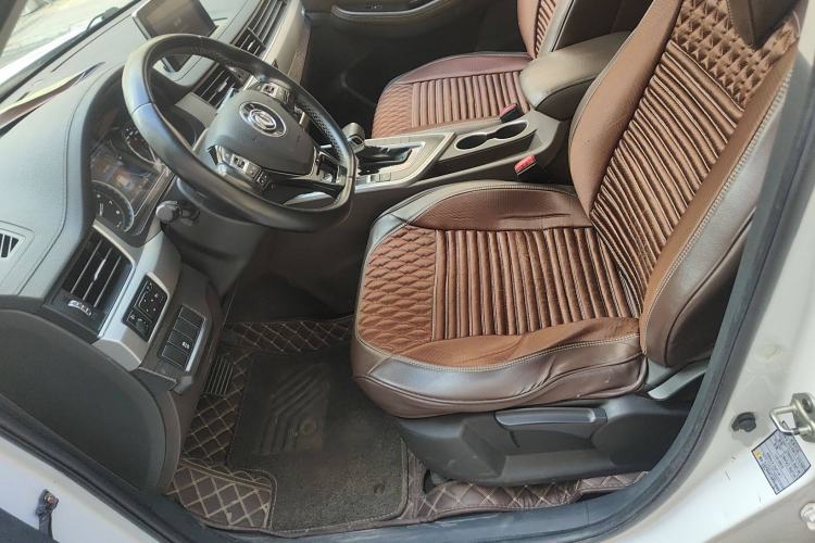 Used FORTHING Joyear X5 2017 Jingxiang Series 1.5T CVT Luxury Model Left Front Seat
