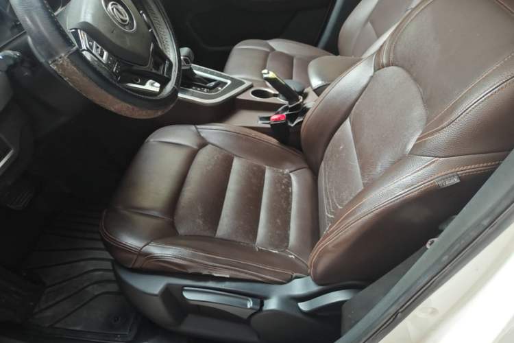 Used FORTHING Joyear X5 2017 1.6L CVT Luxury Model Left Front Seat
