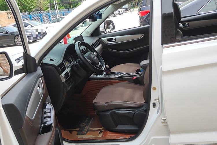 Used FORTHING Joyear X5 2017 Jingxiang Series 1.5T CVT Luxury Model Left Front Seat