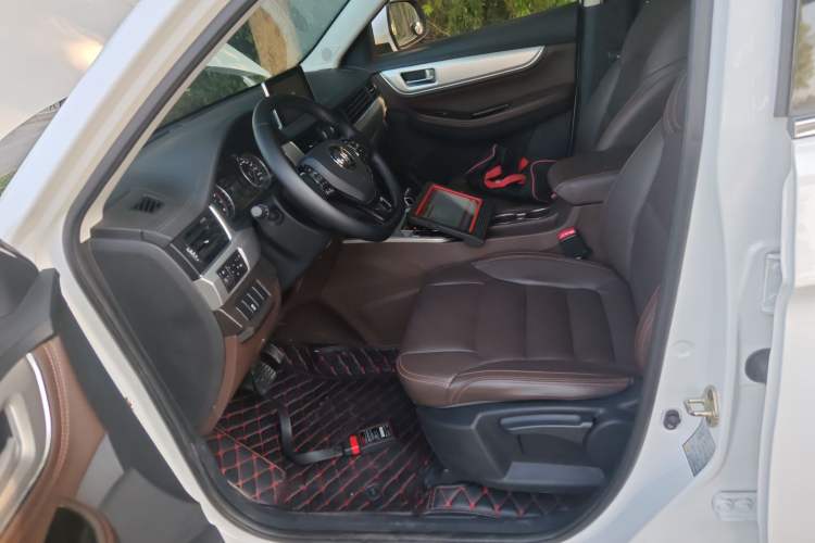 Used FORTHING Joyear X5 2017 Jingxiang Series 1.5T CVT Luxury Model Left Front Seat