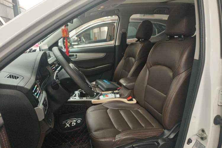 Used FORTHING Joyear X5 2017 Jingxiang Series 1.5T CVT Luxury Model Left Front Seat