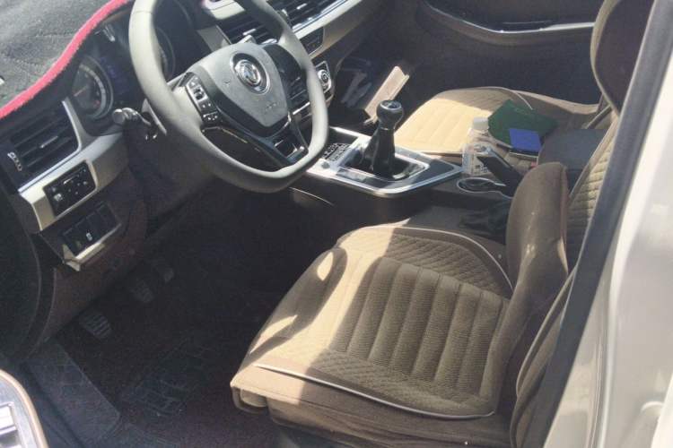 Used FORTHING Joyear X5 2017 1.6L Manual Luxury Model Left Front Seat