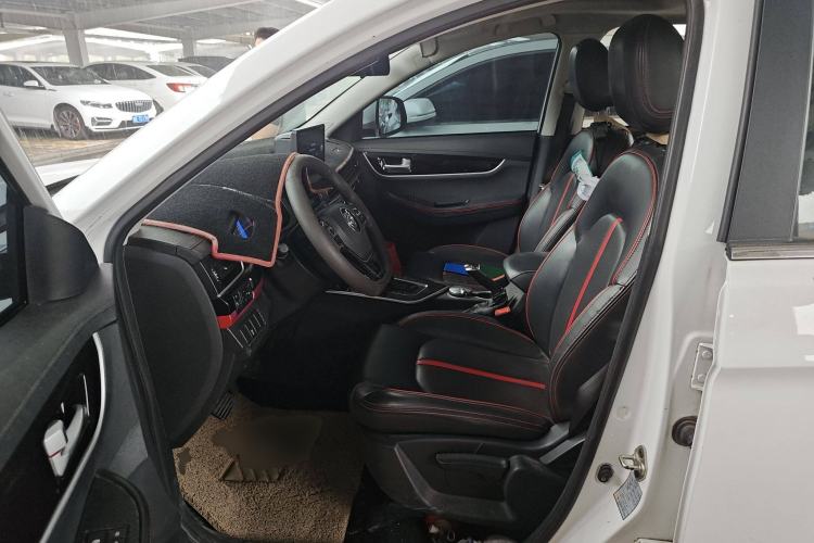 Used FORTHING Joyear X5 2017 Enjoy Series 1.6L CVT Luxury Model Left Front Seat