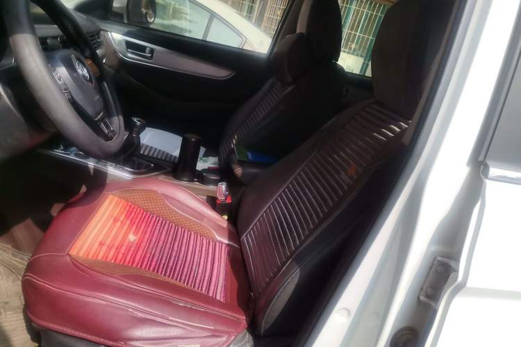 Used FORTHING Joyear X5 2017 2.0L Manual Luxury Version Left Front Seat