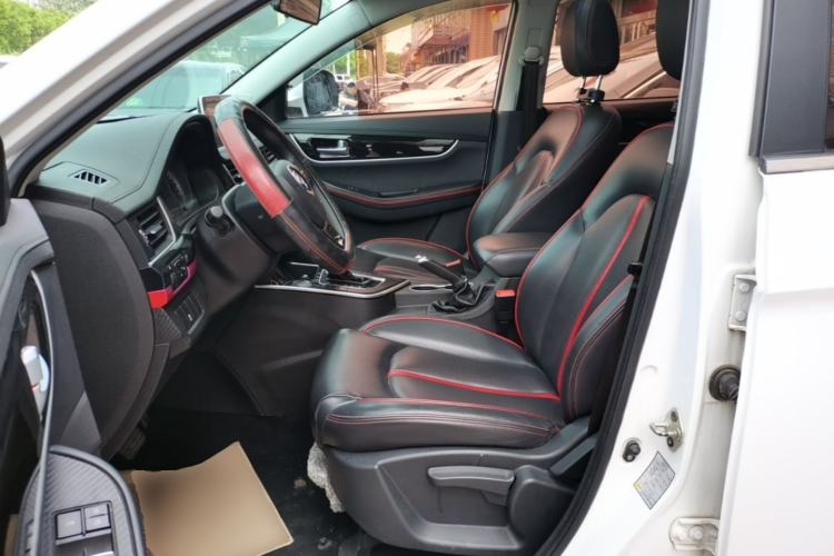 Used FORTHING Joyear X5 2017 Enjoy Series 1.6L CVT Luxury Model Left Front Seat