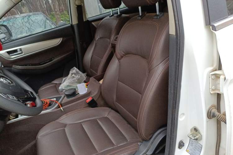 Used FORTHING Joyear X5 2017 Jingxiang Series 1.5T CVT Luxury Model Left Front Seat