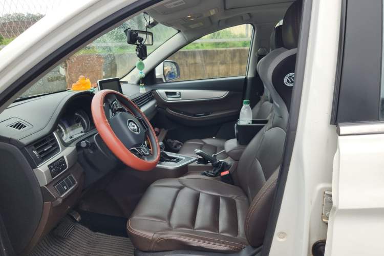 Used FORTHING Joyear X5 2017 1.6L CVT Luxury Model Left Front Seat