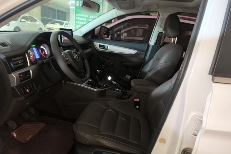 Used FORTHING Joyear X5 2017 1.6L Manual Luxury Model Left Front Seat