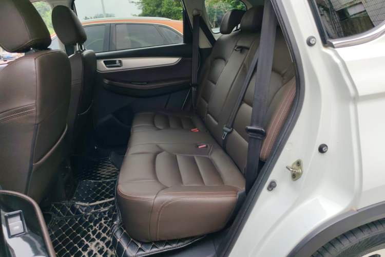 Used FORTHING Joyear X5 2017 Jingxiang Series 1.5T CVT Luxury Model Left Rear Seat