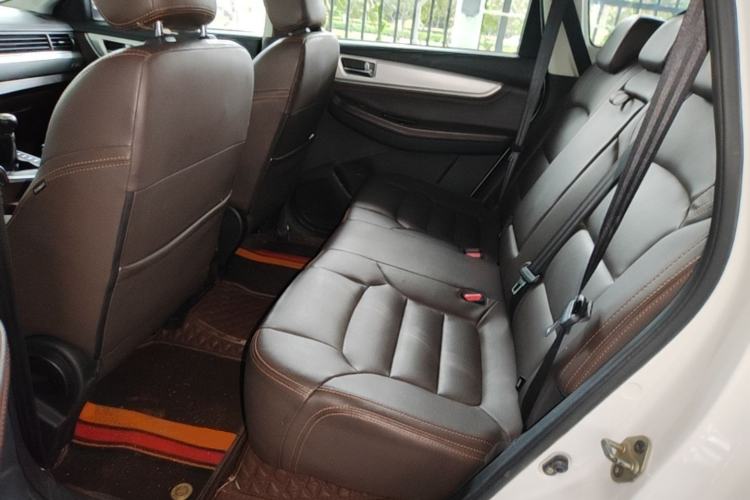 Used FORTHING Joyear X5 2017 Jingxiang Series 1.5T Manual Luxury Model Left Rear Seat