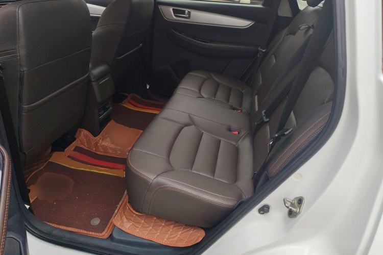 Used FORTHING Joyear X5 2017 Jingxiang Series 1.5T Manual Luxury Model Left Rear Seat