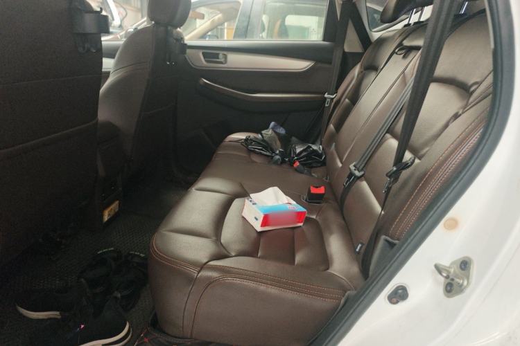 Used FORTHING Joyear X5 2017 Jingxiang Series 1.5T CVT Luxury Model Left Rear Seat